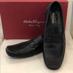 Ferragamo Mens Loafer